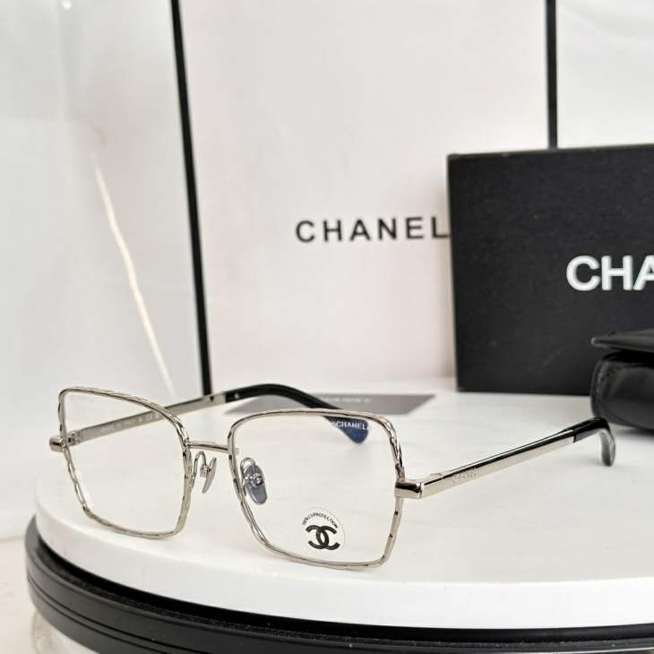 Picture of Chanel Sunglasses _SKUfw77644436fw